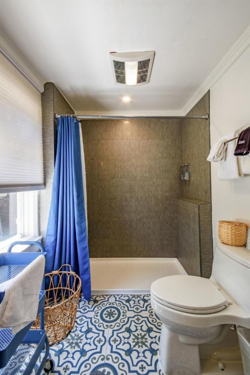 Cedar Gables Inn - image 14