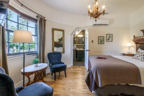 Cedar Gables Inn - image 29
