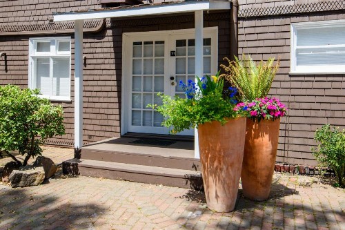 Cedar Gables Inn - image 33