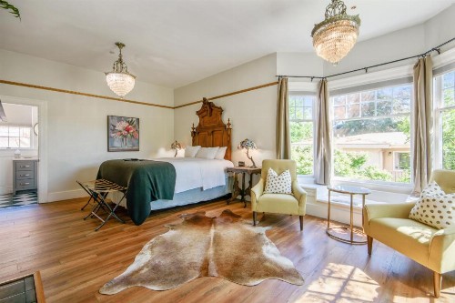 Cedar Gables Inn - image 44
