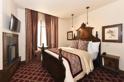 Blackbird Inn - image 29