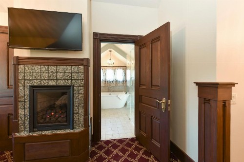 Blackbird Inn - image 42