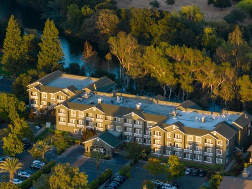River Terrace Inn a Noble House Hotel - image 22