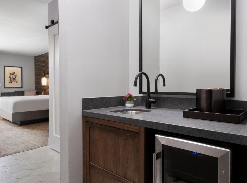 Napa Winery Inn - image 10