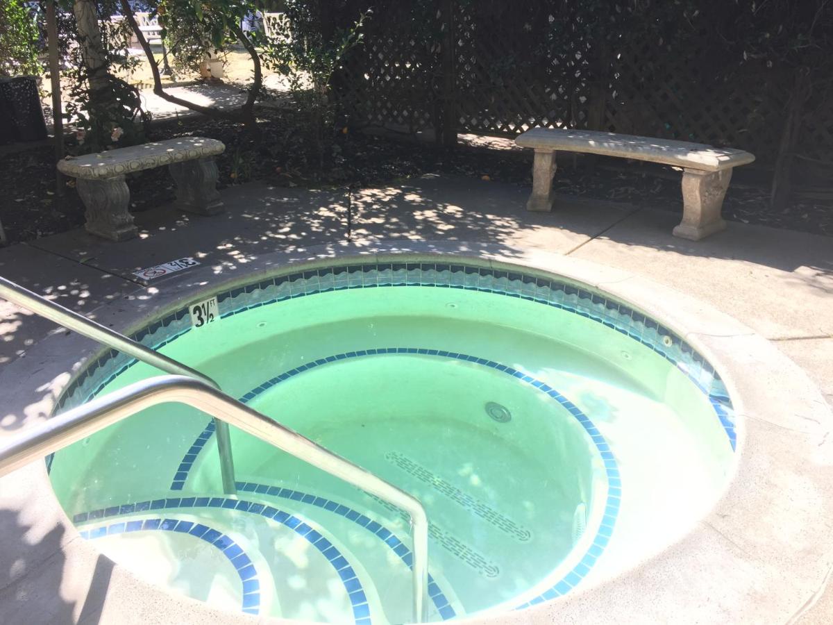 The White House Inn & Spa - image 3