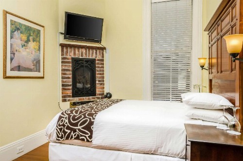 Hotel Napa Valley Ascend Hotel Collection - image 3