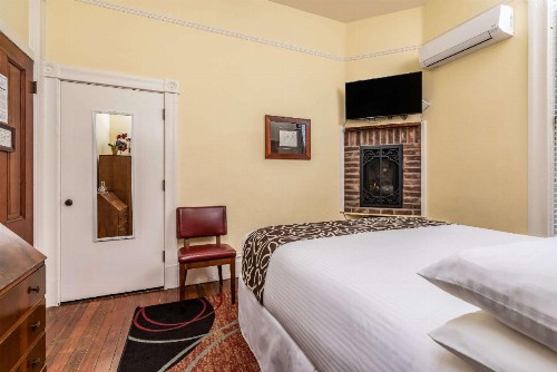 Hotel Napa Valley Ascend Hotel Collection - image 7