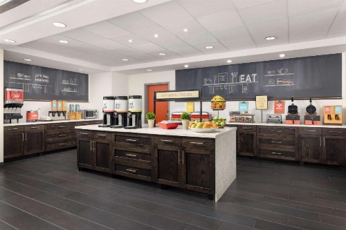 Hampton Inn & Suites - Napa CA - image 10