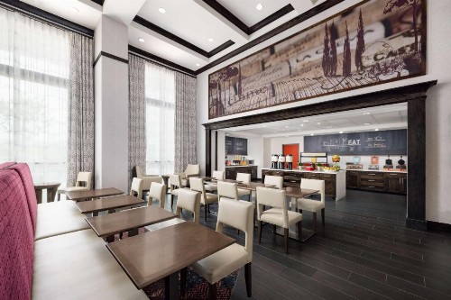 Hampton Inn & Suites - Napa CA - image 11