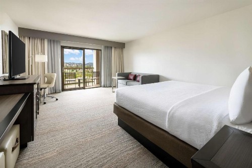 Hampton Inn & Suites - Napa CA - image 19