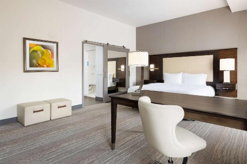 Hampton Inn & Suites - Napa CA - image 36
