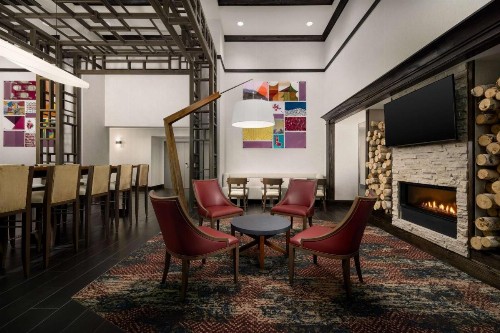 Hampton Inn & Suites - Napa CA - image 6