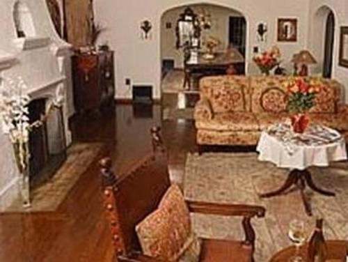 Candlelight Inn Napa Valley - image 7