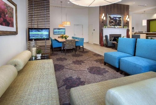 Country Inn & Suites by Radisson Naperville IL