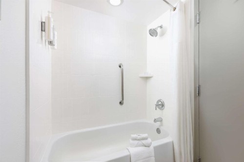 Hampton Inn Naples-Central - image 21