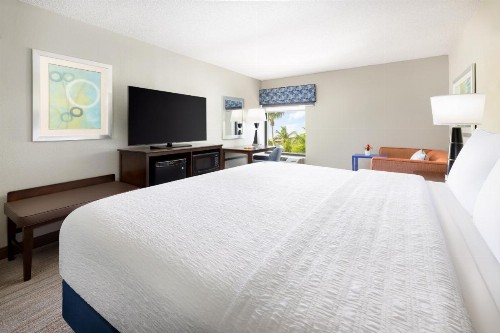 Hampton Inn Naples-Central - image 37