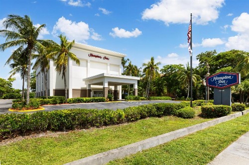Hampton Inn Naples-Central - image 49