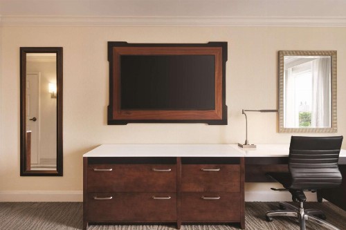 Hilton Naples - image 13