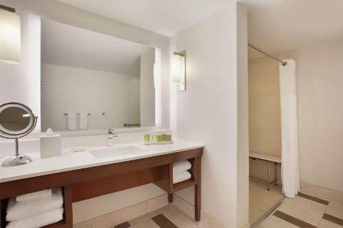 Hilton Naples - image 14