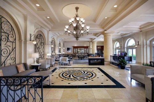 Hilton Naples - image 4