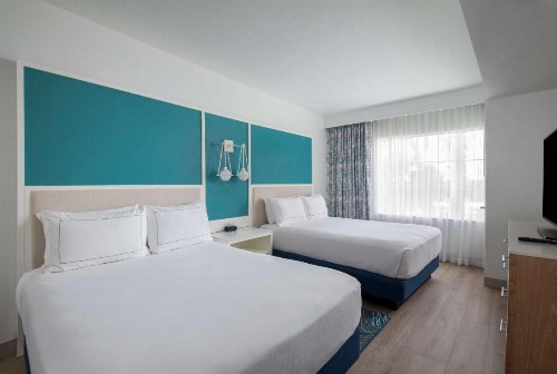 DoubleTree Suites by Hilton Naples - image 29
