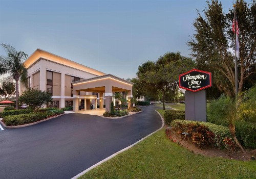 Hampton Inn Naples - I-75 - image 10