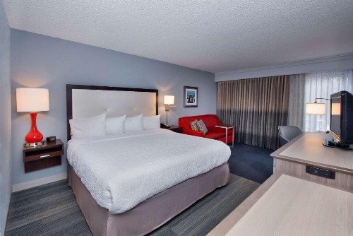 Hampton Inn Naples - I-75 - image 13