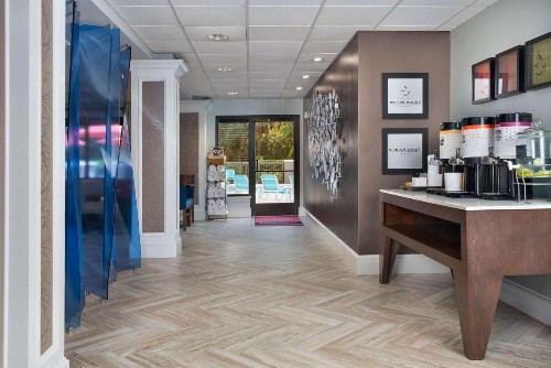 Hampton Inn Naples - I-75 - image 14