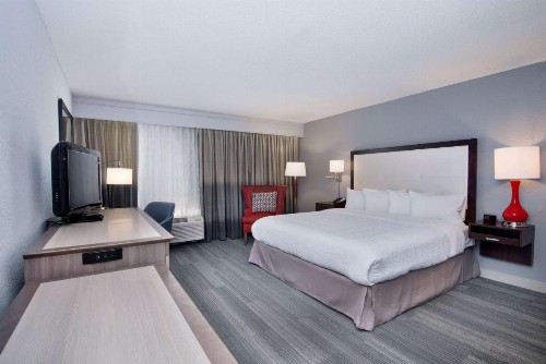 Hampton Inn Naples - I-75 - image 26