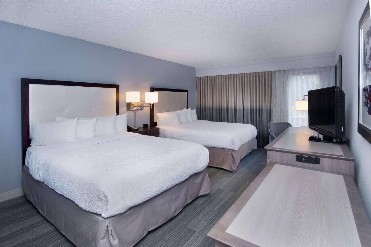 Hampton Inn Naples - I-75 - image 5