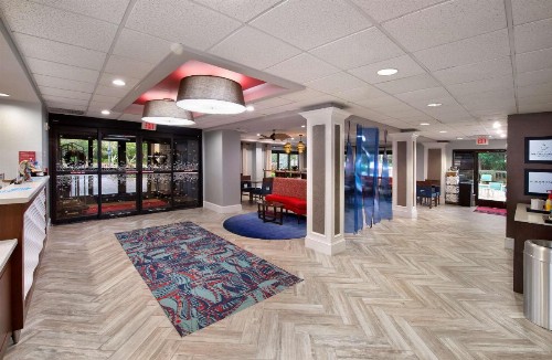 Hampton Inn Naples - I-75 - image 8