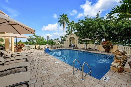 Bayfront Inn 5th Avenue - image 25