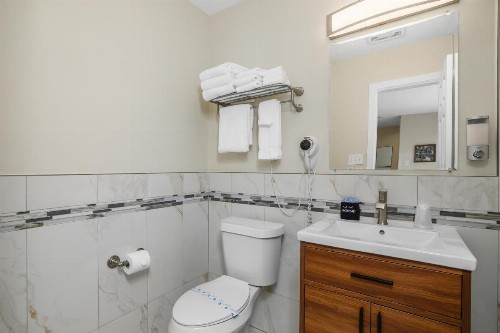 The Fairways Inn of Naples - image 24