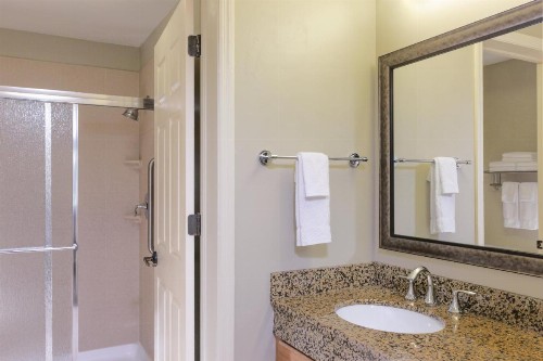 Staybridge Suites Naples - Gulf Coast an IHG Hotel - image 12