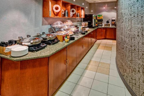 SpringHill Suites by Marriott Naples - image 25