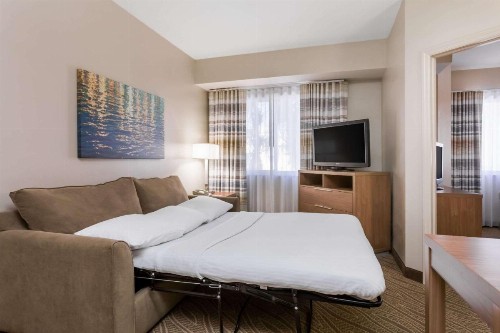 Hawthorn Suites by Wyndham Naples - image 20