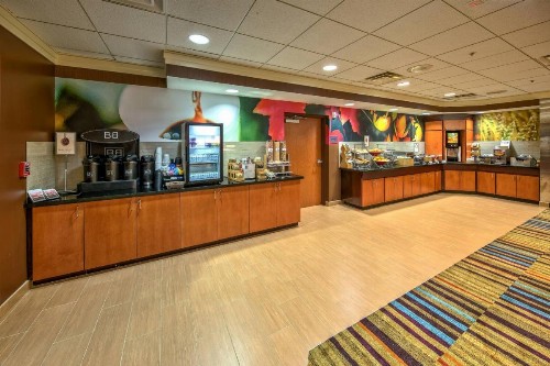 Fairfield Inn and Suites by Marriott Naples - image 22