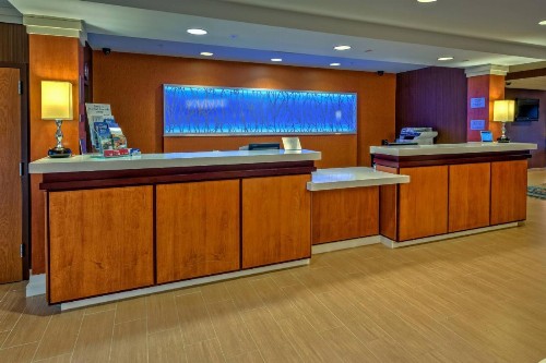 Fairfield Inn and Suites by Marriott Naples - image 4