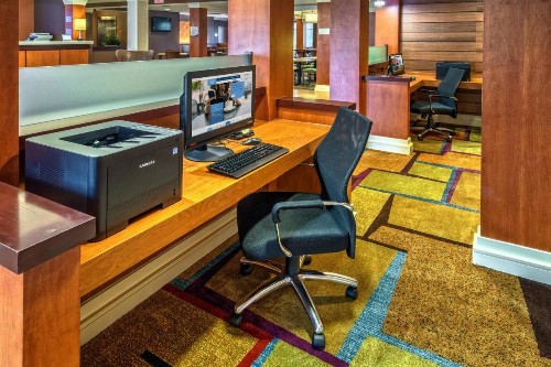 Fairfield Inn and Suites by Marriott Naples - image 8
