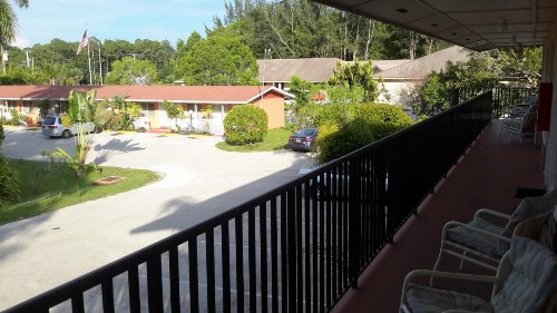 Conty's Motel - image 13