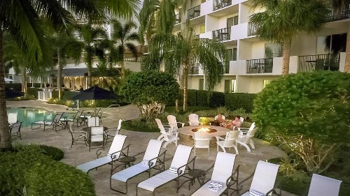 Inn at Pelican Bay - image 31