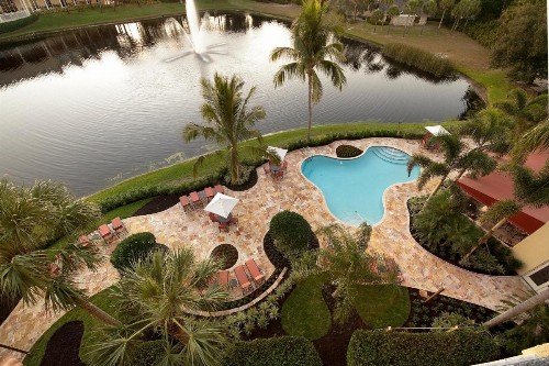 Inn at Pelican Bay - image 5