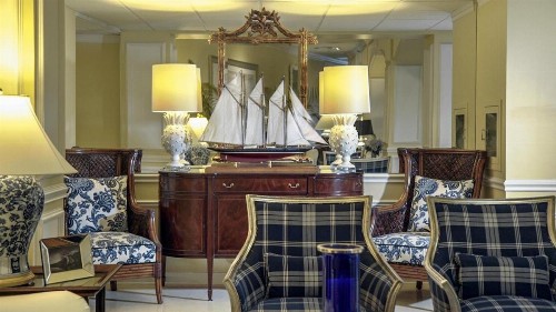 Inn at Pelican Bay - image 8