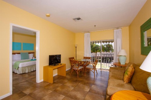 Naples Garden Inn - image 23