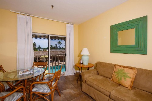 Naples Garden Inn - image 26