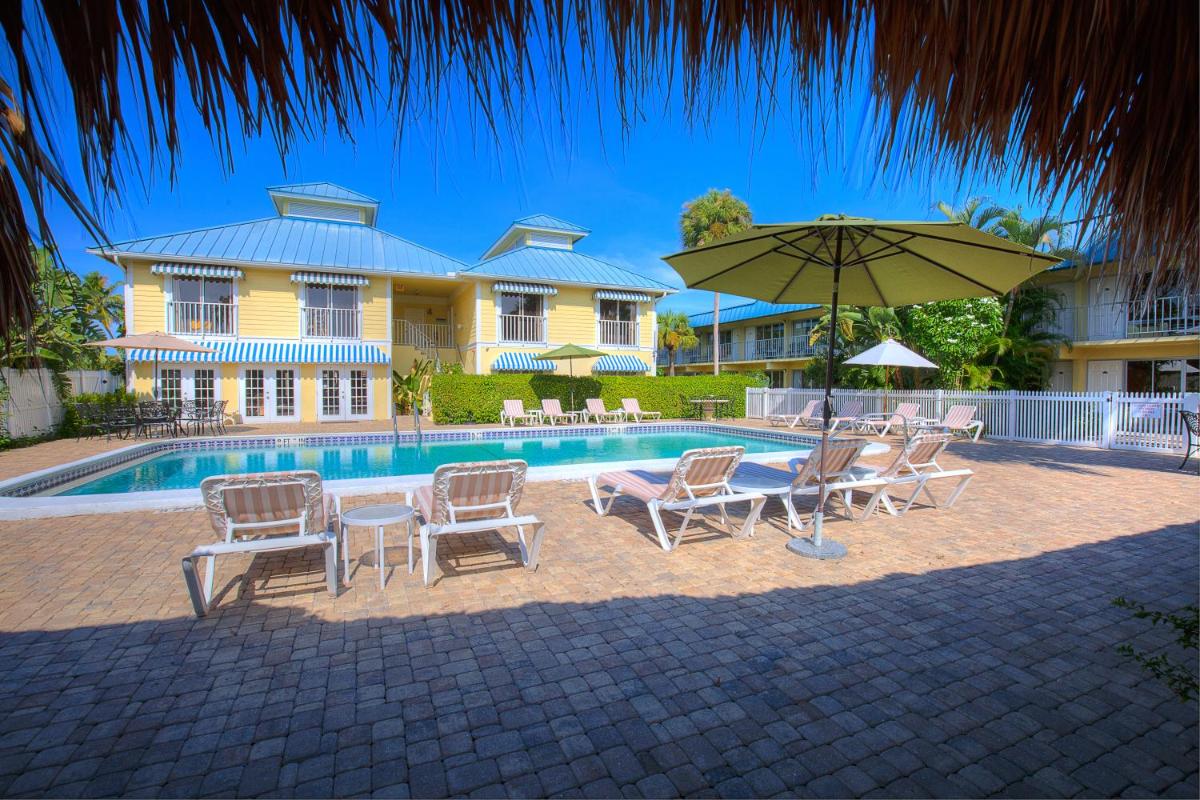 Naples Garden Inn - image 3