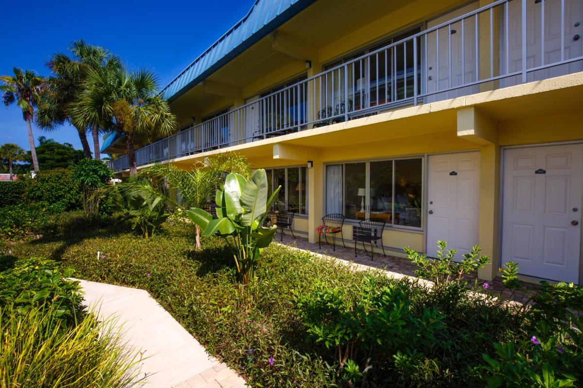Naples Garden Inn - image 4
