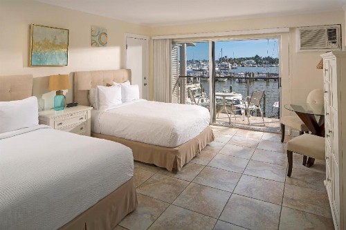 Cove Inn on Naples Bay - image 15