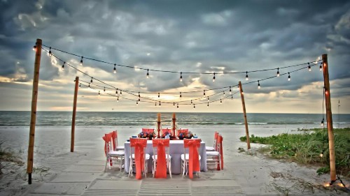 Edgewater Beach Hotel - image 14