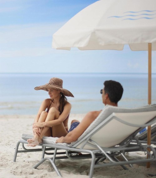 Edgewater Beach Hotel - image 19